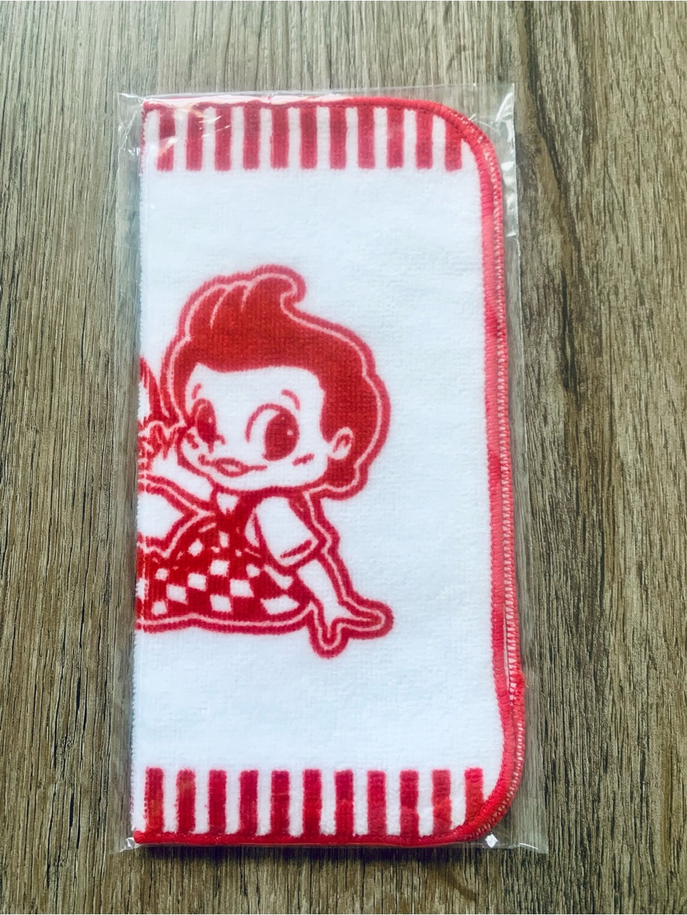 NEW Big Boy Restaurants Birthday Hand Towel Handkerchief 8” x 8”